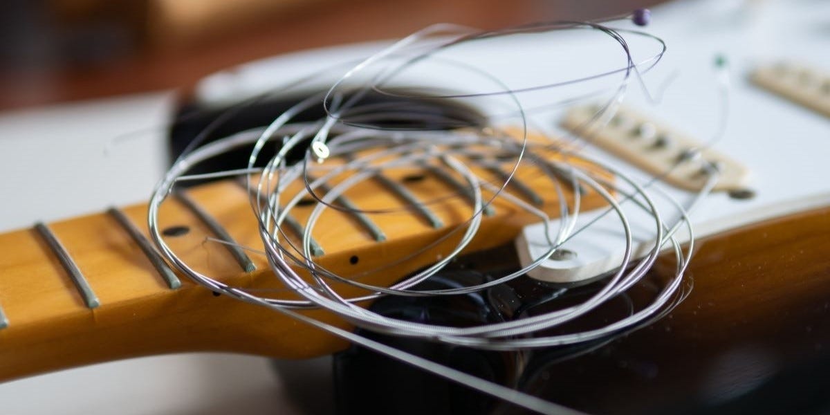 Electric Guitar String Gauges: Choosing the Right Size 