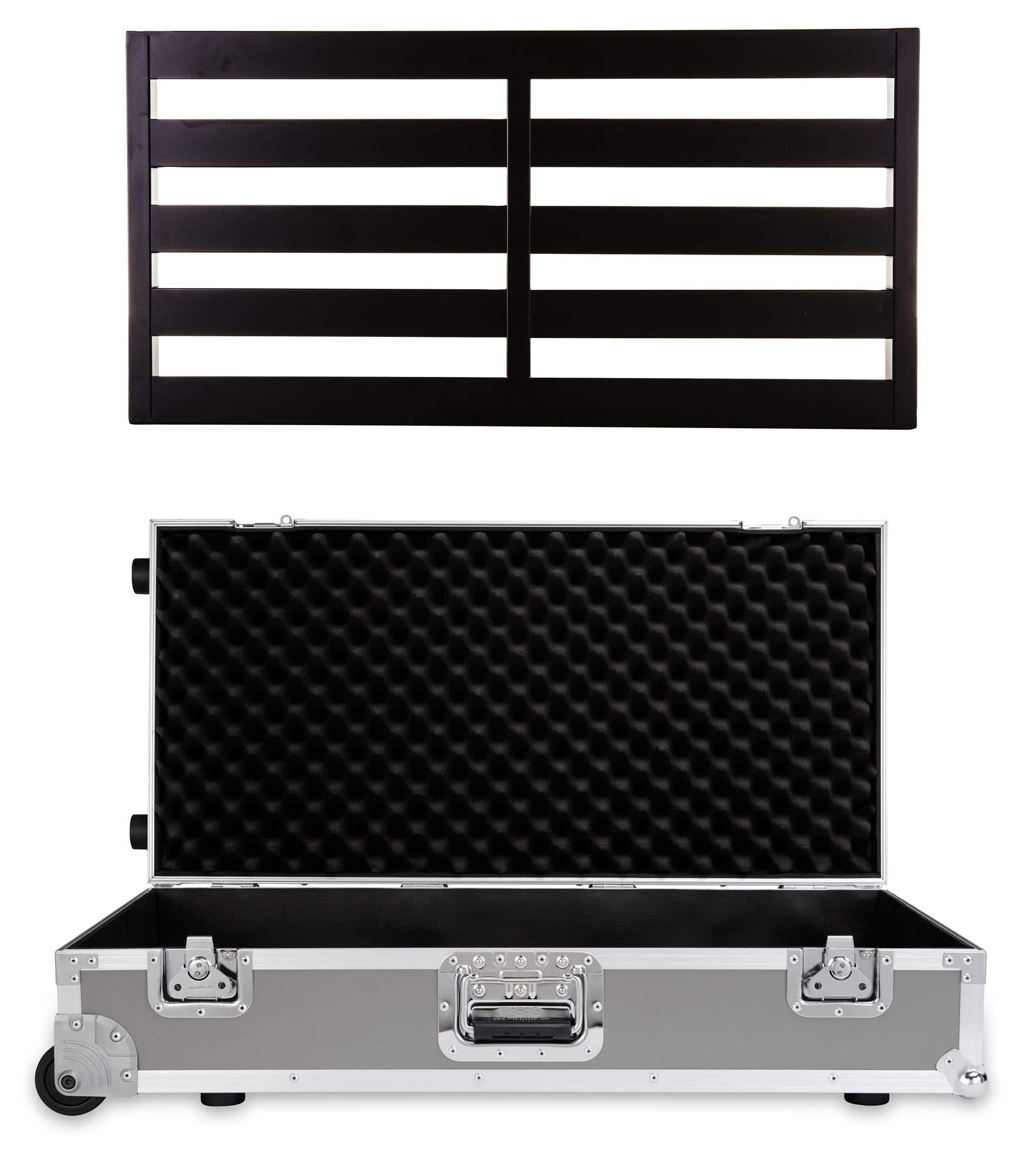 Pedaltrain Classic PRO with Tour Case and Wheels