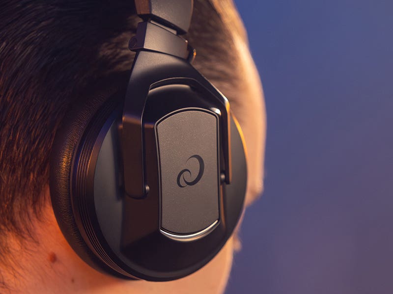 AlphaTheta HDJ-F10-TX Performance-Ready Playability
