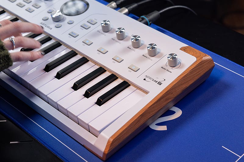Arturia AstroLab 37 Studio-Grade Connectivity