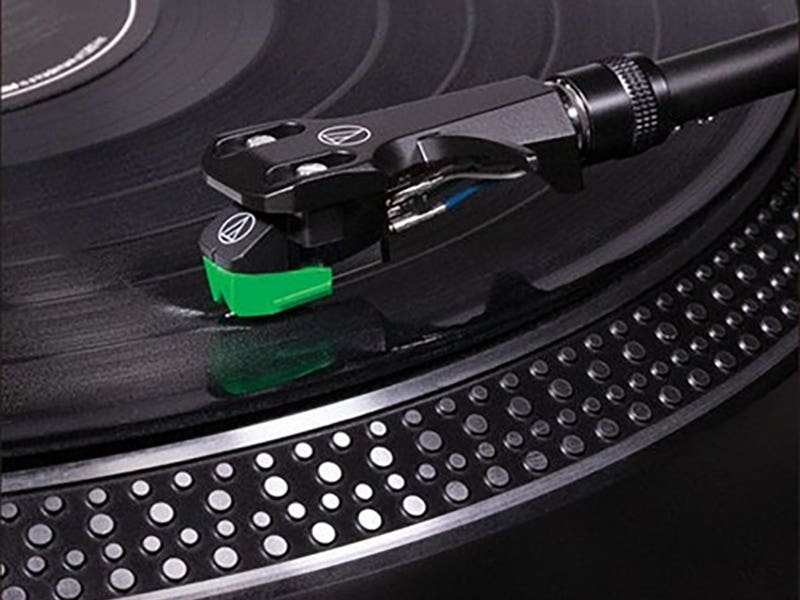 Audio Technica AT-LP120XBT-USB Precision Engineering for Pure Audio