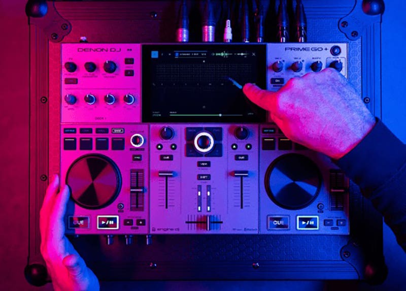 Denon DJ PRIME Go Plus Connect Anywhere