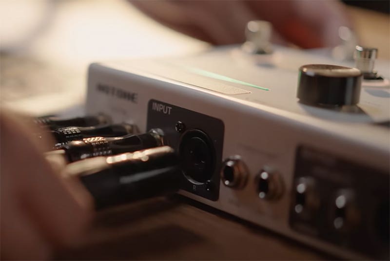 Hotone Ampero II Stage All Your Instruments in One Place