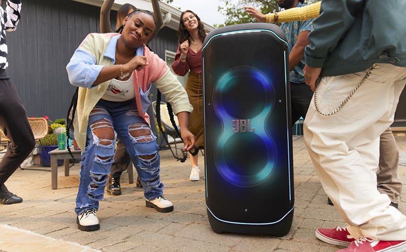JBL PartyBox Ultimate Visuals That Match the Vibe