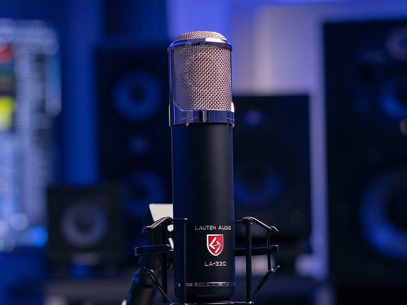 Lauten Audio LA320 V2 A Tale of Two Tones