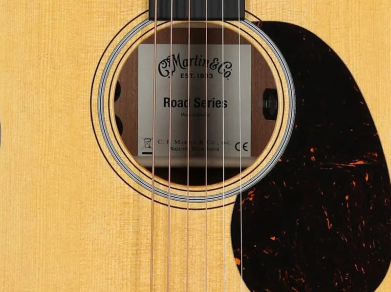 Martin 000-12E Retro Stage-Ready Sound