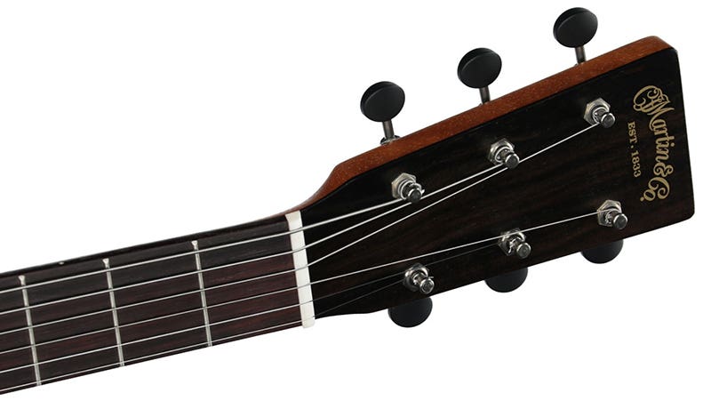 Martin 000-17 A Reliable Companion