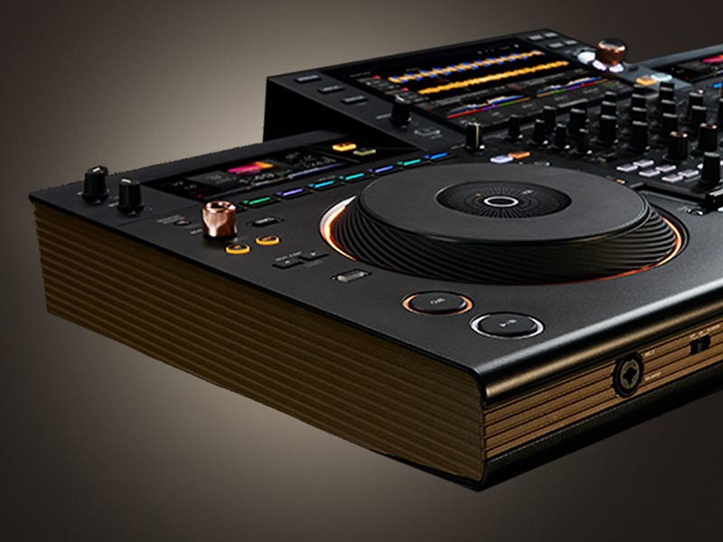 Pioneer DJ OPUS-QUAD Transforming Your DJ Experience