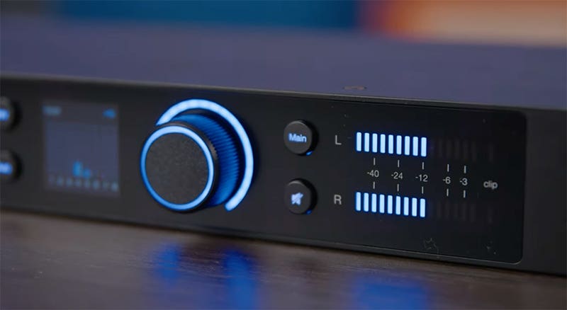PreSonus Quantum HD 8 Total Control at Your Fingertips
