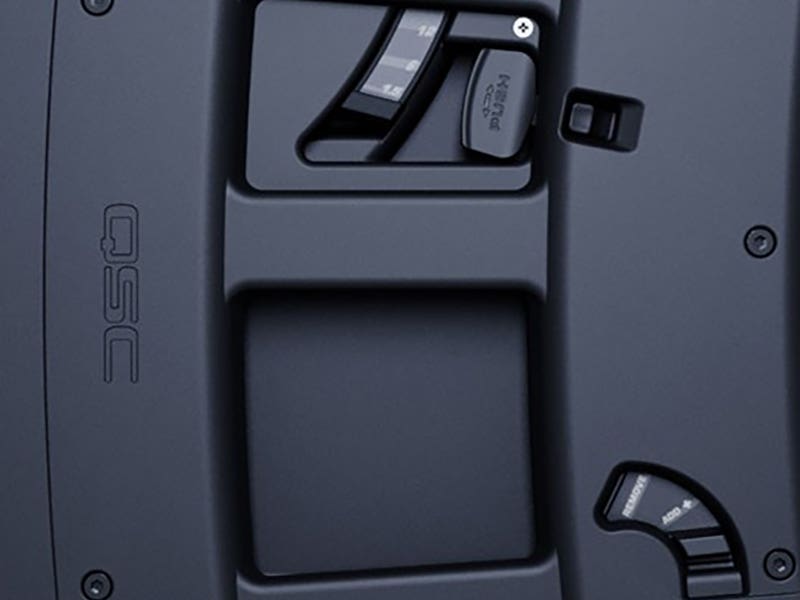 QSC LA112 Connectivity and Expandability