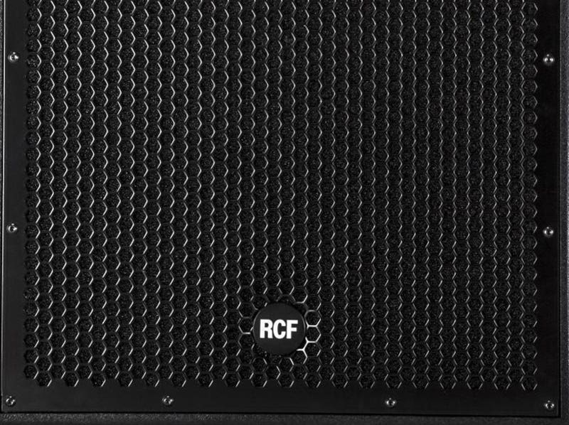 RCF SUB 8004-AS Advanced DSP for Precise Control