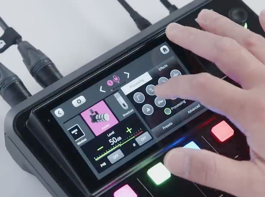 Rode RodeCaster Duo Unrivaled Connectivity for Any Workflow