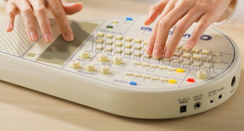 Suzuki Omnichord OM-108 Zero Experience Required