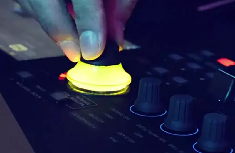 Yamaha MODX8 Plus Super Knob for Real-Time Sound Control