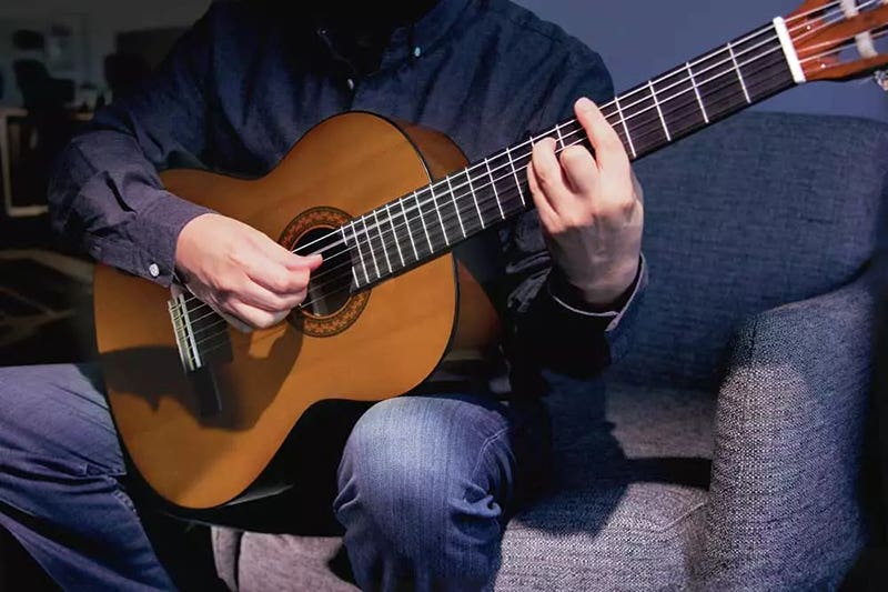 Yamaha C40 Classical Acoustic Guitar