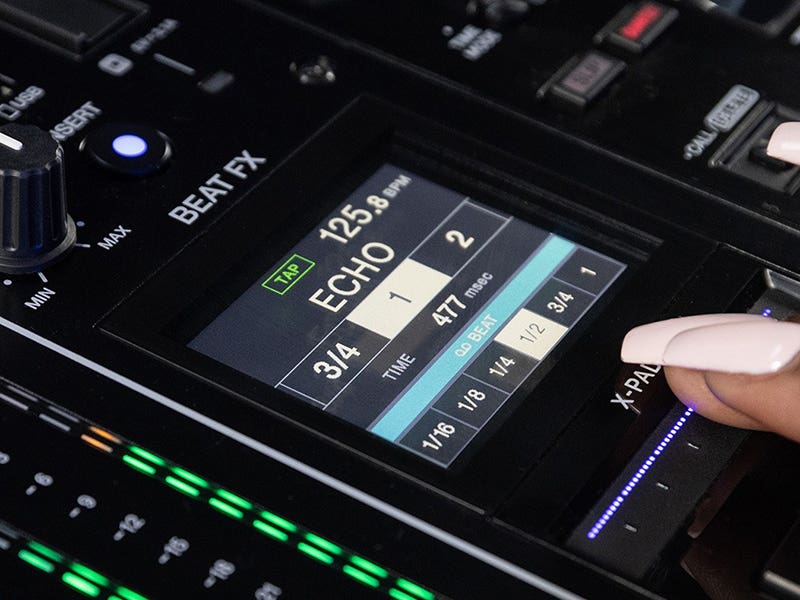 Pioneer DJ DJM-A9 Evolved FX