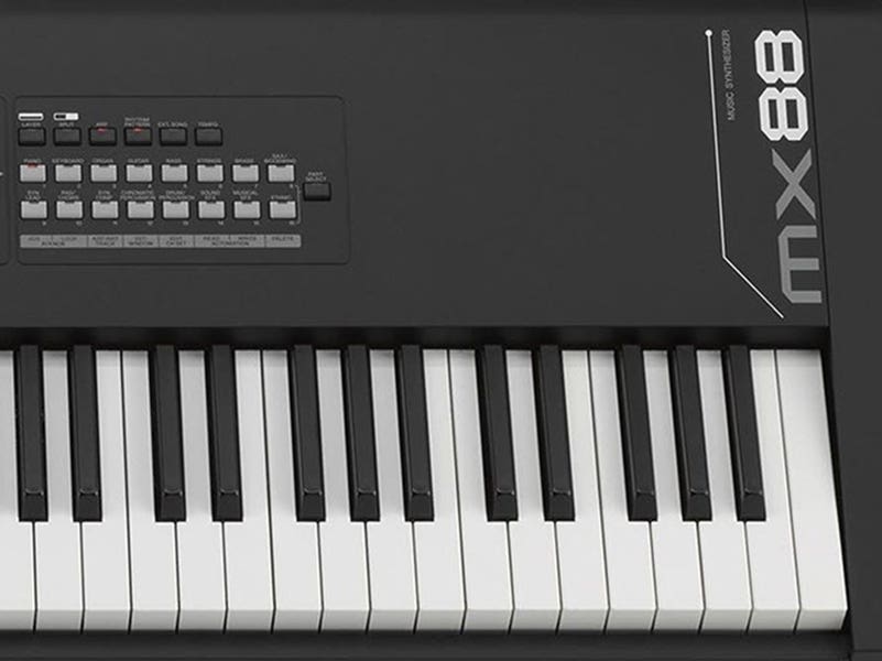 Yamaha MX88 Real Piano Feel